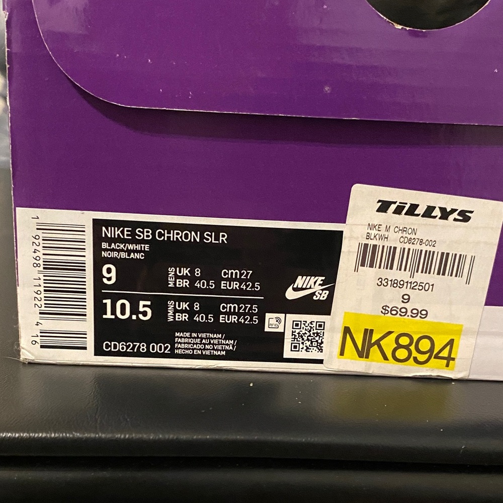 Nike SB Chron Sneakers - Picture 9 of 9